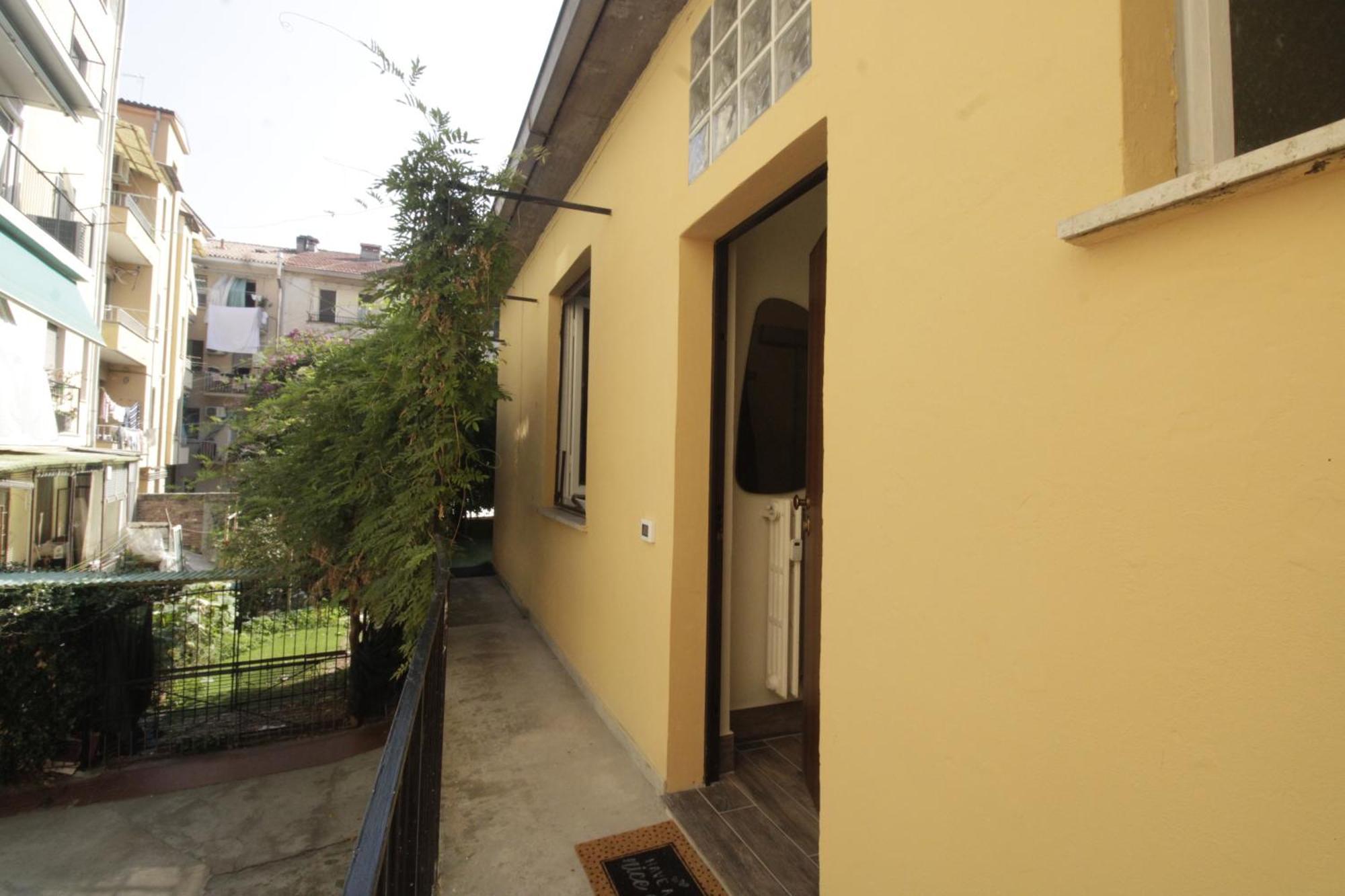 Elegante Suite Con Giardino In Centro Storico Παβία Εξωτερικό φωτογραφία