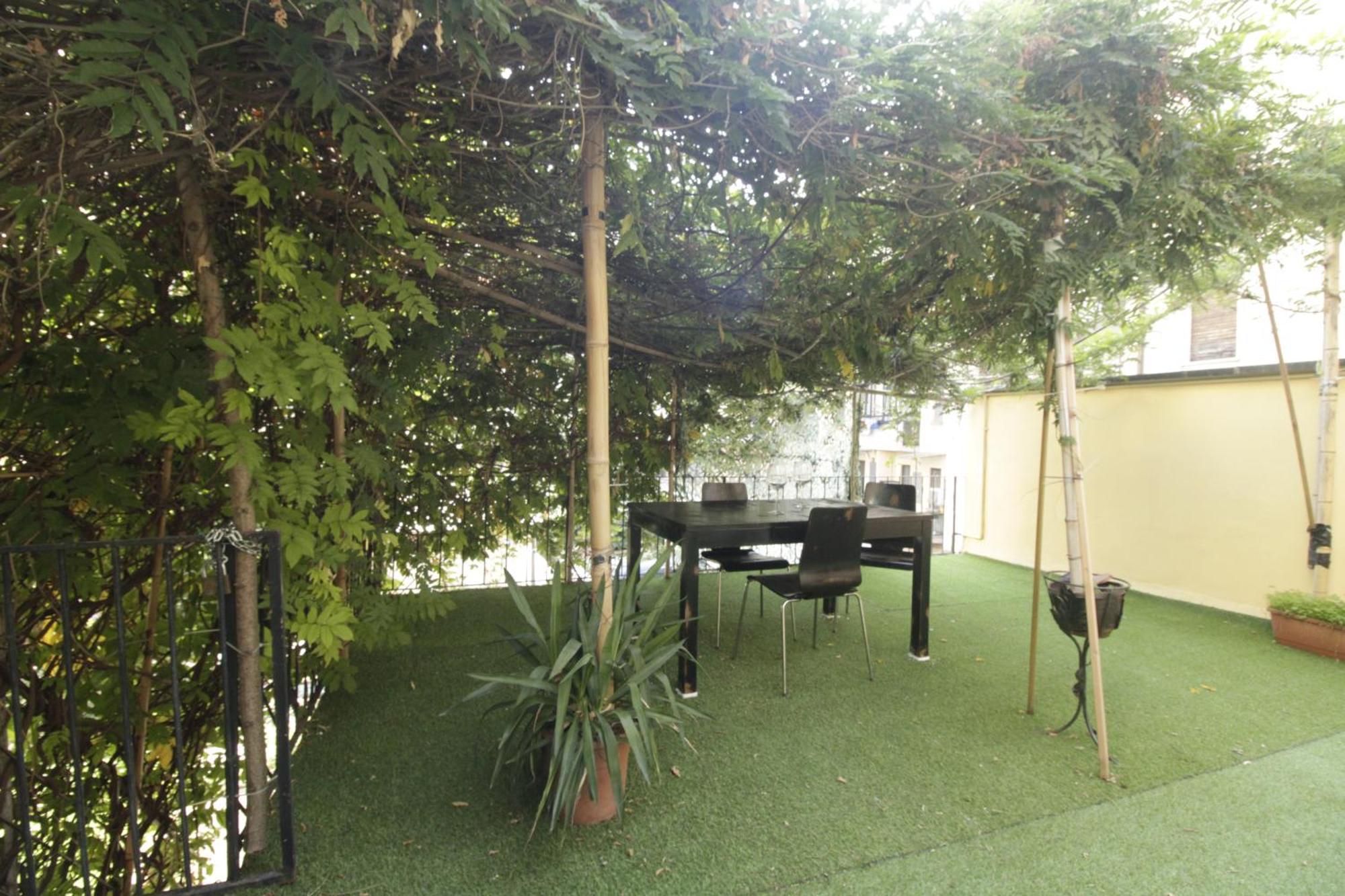Elegante Suite Con Giardino In Centro Storico Παβία Εξωτερικό φωτογραφία